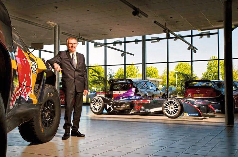 PSA-Konzernboss Carlos Tavares will seinen Konzern alleine durch die Krise führen – dem Automobilhersteller FCA erteilte er eine Absage.
