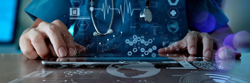 Digital health ist die Verbindung von Gesundheit, Gesundheitsfürsorge, Leben und Gesellschaft mit digitalen Technologien, um die Gesundheitsversorgung zu verbessern