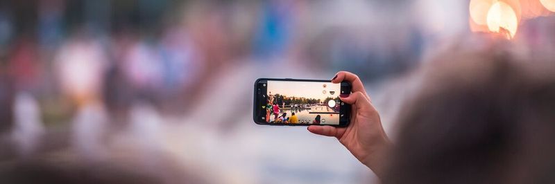 Eine effektive Möglichkeit, Kunden von den eigenen Services zu überzeugen, bietet das Influencer Marketing im B2B-Bereich.