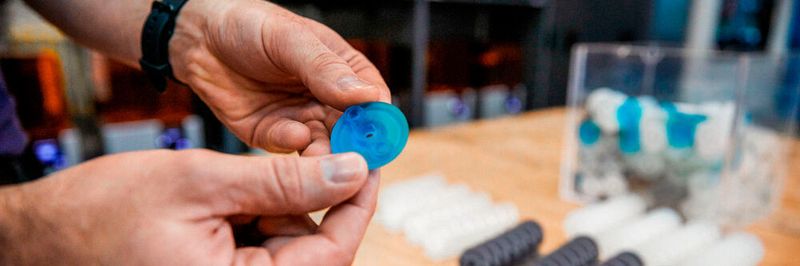 Das AMRC hat in nur zwei Tagen 500 Bohrkappen mit verschiedenen Designs gedruckt.
