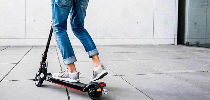 GroverGo bietet seinen Kunden ein transparentes Preismodell mit monatlicher Staffelung. Die E-Scooter können von GroverGo-Kunden bereits ab einem Mietpreis von 29,90 Euro im Monat bei 12-monatiger Vertragslaufzeit gemietet werden.