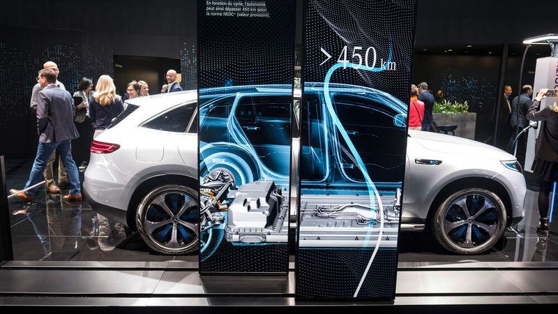 Ein Leben nach dem Einsatz als E-Auto-Batterie: Second-Life-Batteriespeicher zu entwickeln, ist das Ziel einer Entwicklungspartnerschaft von Daimler und dem chinesischen Hersteller Beijing Electric Vehicle.