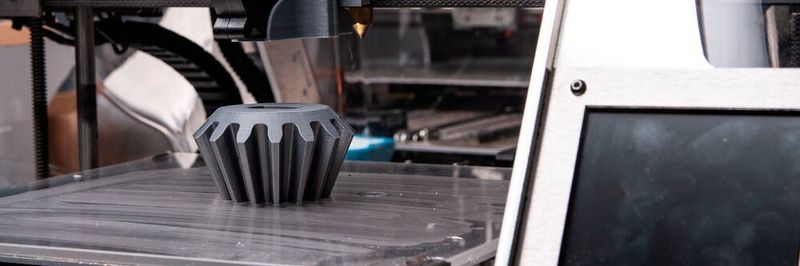 Quality assurance in additive manufacturing also includes the correct temperature at the welding nozzle.