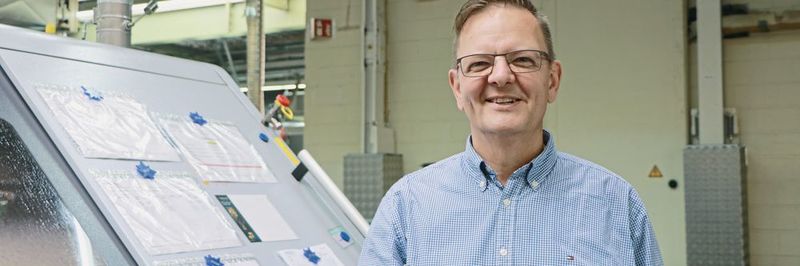 Rund 7,5 Mio. Präzisionsteile verlassen jährlich bei der Ypsotec AG, Grenchen, das Band, erklärt Jürg Aegerter, Vice President Marketing & Sales.