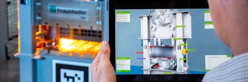 Maschine 4.0 bietet Mehrwert vernetzte Produktion durch eine lückenlose Überwachung von Prozess, Maschine und Werkzeug.