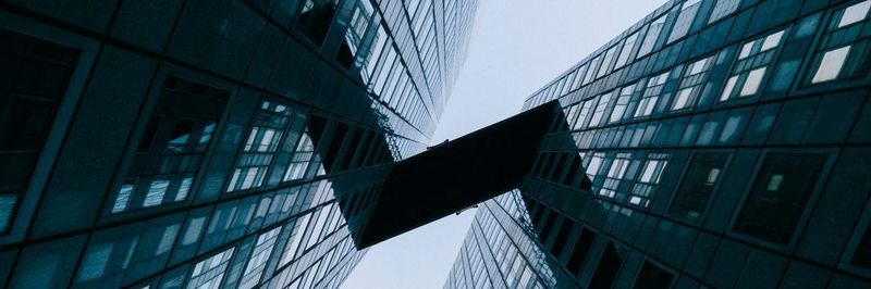 Die nahtlose Verschmelzung von OT und IT bereitet den Weg für eine stabile, flächendeckende Automatisierung, die nicht zuletzt auch Industrieunternehmen maßgeblich zugutekommt.