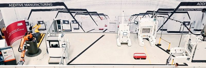 Next-Gen-AM: In Varel haben die Projektpartner eine vollautomatisierte 3D-Druck-Fabrik aufgebaut. Auf der Pilotanlage produzierte Bauteile sind bei Lkw von Daimler bereits eingebaut.