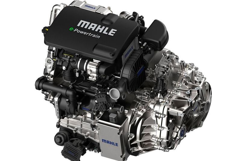 Der Mahle Modular Hybrid Powertrain (MMHP) ist ein vollständig integrierter Plug-in-Hybridantrieb mit einem effizienten Zwei- oder Drei-Zylinder-Turbo-Benzinmotor.