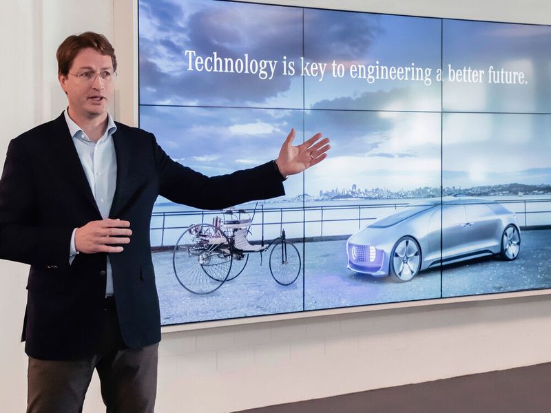 Daimler-Chef Ola Källenius feilt derzeit an der künftigen Strategie des Premium-Herstellers.