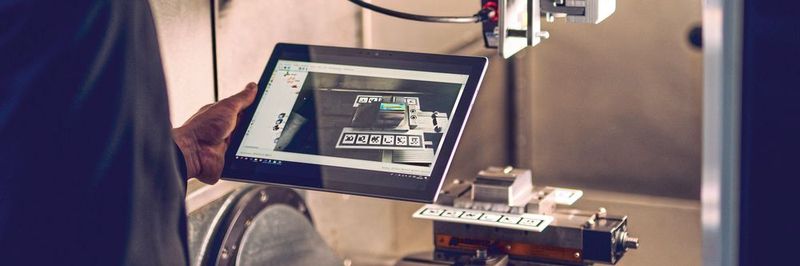 Um neue Methoden für bessere Qualitätssicherung zu entwickeln, wird am IFW die Verwendung von Augmented Reality erforscht.
