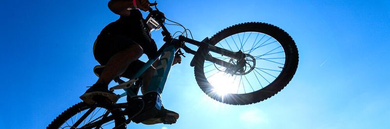 Mehr als 75 Millionen Fahrräder besitzen die Deutschen, davon rund 4,5 Millionen E-Bikes.