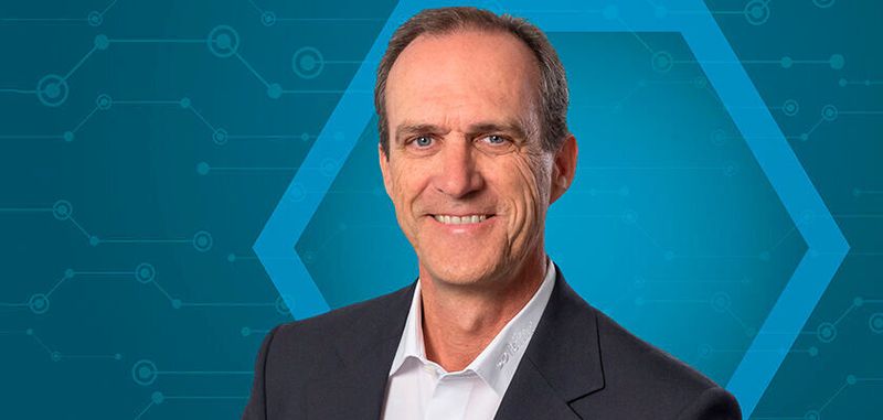 Konstantin Hüdepohl von Softing IT Networks zeigt, wie das Ethernet via Zweidrahtleitung nun das industrielle IoT und den Automotive-Bereich erobert.