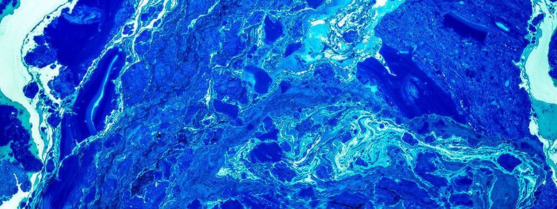 Die steigende Dichte und Hitze-Entwicklung in den High-Performance- und Supercomputing-Cluster erfordert Flüssigkühlung. Am „Wie“ wird noch getüftelt, wenngleich die Heißwasserkühlung bereits große Forschritte macht.