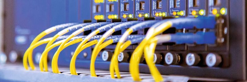 Bei Switches und Routern müssen einzelne Ports im Notfall umgehend gesperrt werden können
