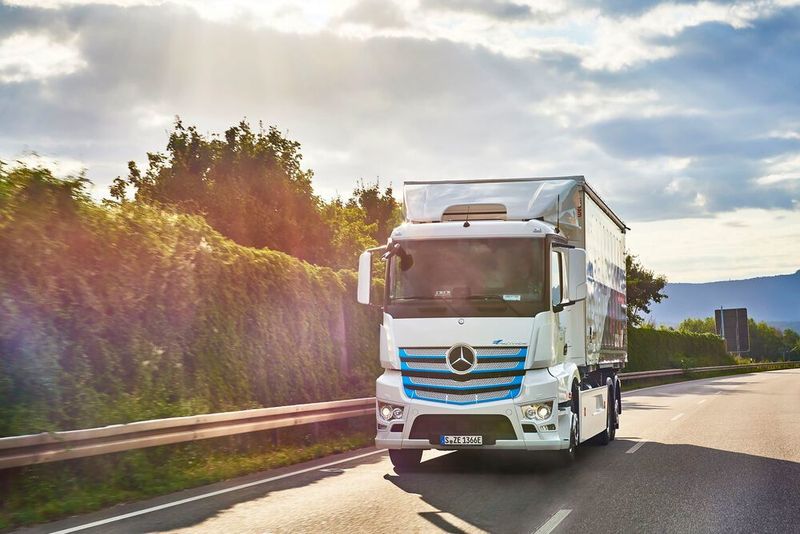 CATL soll Batteriezellen für den Mercedes-Benz E-Actros liefern.
