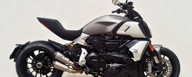 Der Shark TRC-10 Endschalldämpfer wurde für die neuen Ducati Modelle konzipiert.