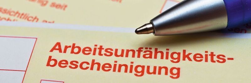 Den „gelben Schein“ soll es bald nur noch digital geben.