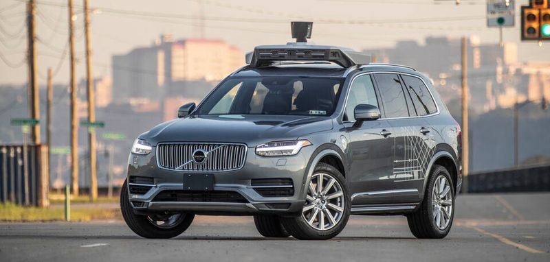 Sofern Uber und Lyft keinen Weg finden, die angespannte Situation mit ihren Fahrern zu lösen, könnten sie bald in große Schwierigkeiten geraten - und zwar lange bevor sie sich mit autonomen Fahrzeuge retten können.