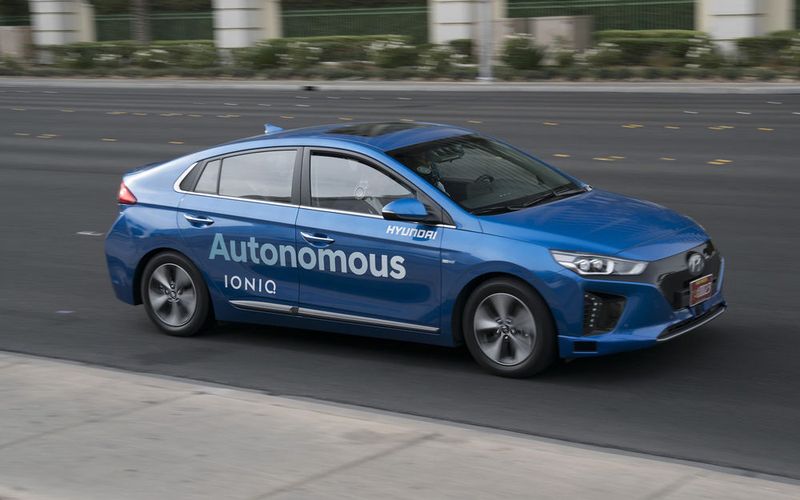 Hyundai und der Zulieferer Aptiv gründen ein Joimt Venture. Dessen Ziel: Techniken für autonom fahrende Fahrzeuge entwickeln.