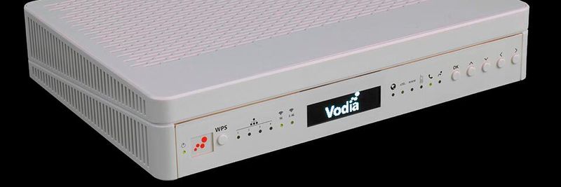 Vodia IO ist ein Breitbandrouter mit integrierter Vodia PBX für sichere Internettelefonie.