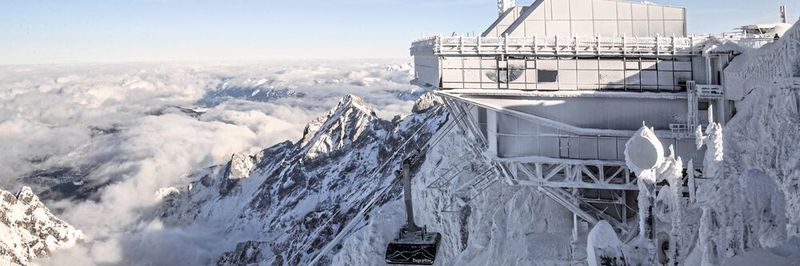 Bei jeder Pendelbahn muss der Antrieb immer individuell auf das Lastprofil zugeschnitten werden. Hier im Bild die Seilbahn auf die Zugspitze.