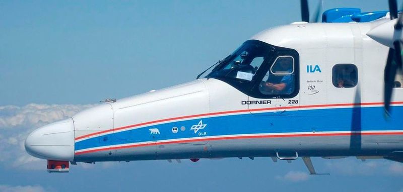 Die Flugversuche fanden im Rahmen des Vorhabens "Projekt Sense and Avoid - national" (ProSA-n) statt, welches vom Bundesamt für Ausrüstung, Informationstechnik und Nutzung der Bundeswehr (BAAINBw) beauftragt ist.