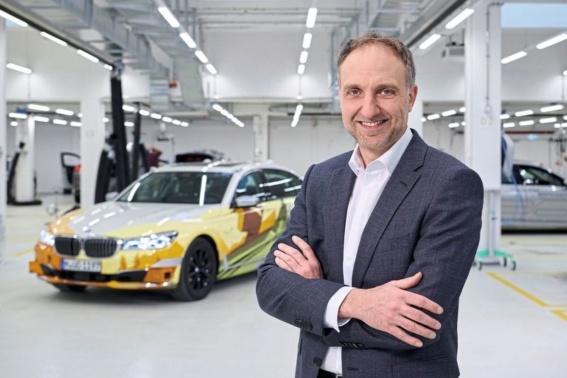 Alejandro Vukotich leitet seit Januar 2019 die Entwicklung von Fahrerassistenz und autonomes Fahren bei BMW.