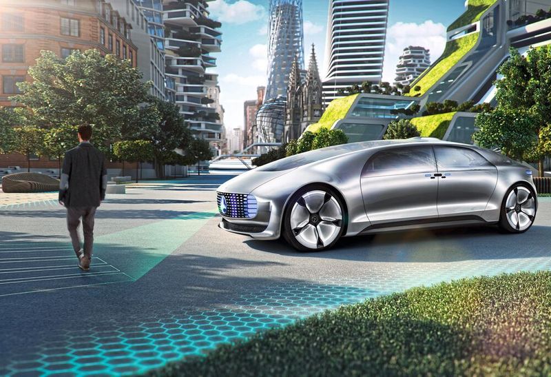Der Antriebsstrang der Zukunft sowie künstliche Intelligenz im Fahrzeug stehen aktuell im Mittelpunkt der Automobilindustrie.