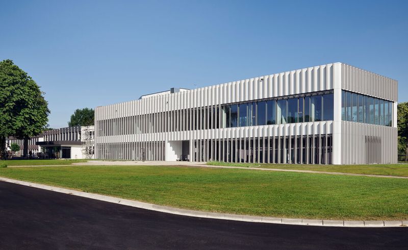 Plasmatreat eröffnet am 30. Oktober 2019 ein neues Technologie- und Forschungszentrum am Unternehmenssitz in Steinhagen.