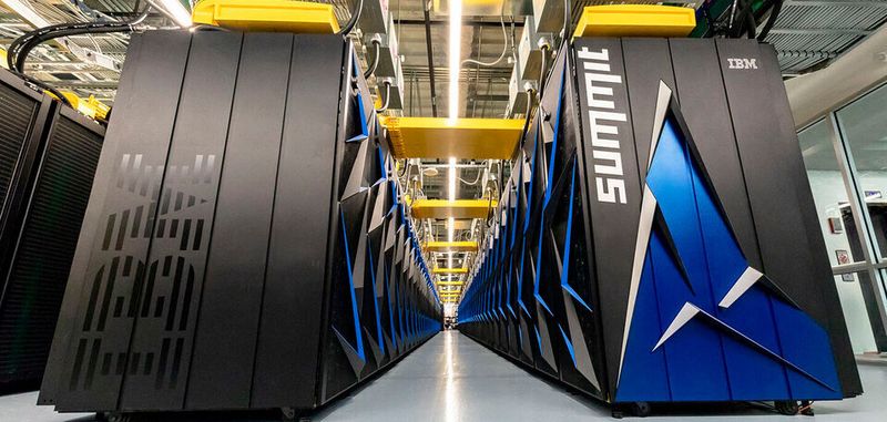 Der Supercomputer „Summit“ von IBM steht im „Oak Ridge National Laboratory“. Die USA haben sich 2018 die Krone im Wettstreit um die schnellsten Superrechner der Welt nach mehr als fünf Jahren von China zurückerobert.