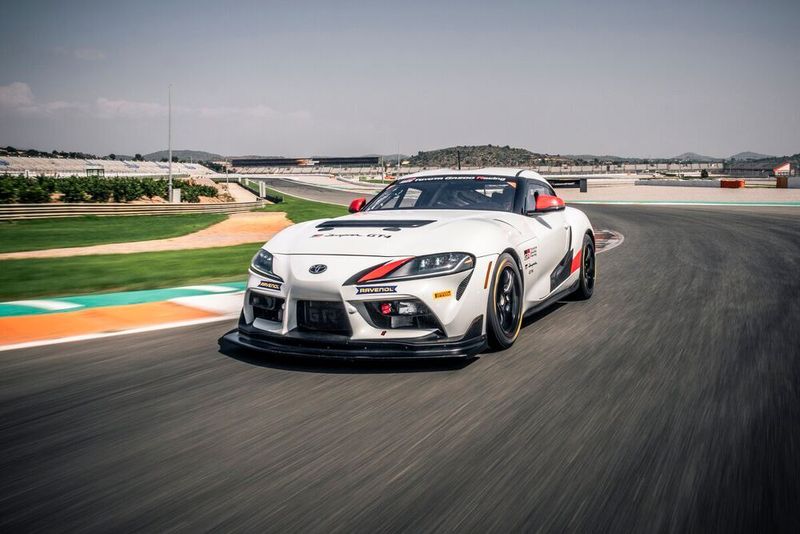Der Rennwagen GR Supra GT4 wurde speziell für den GT4-Kundensport entwickelt.
