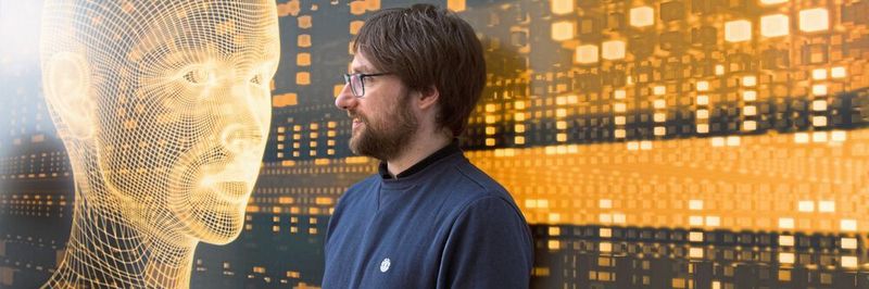 Er hat sich auf die Fahne geschrieben, KI-Systeme sicher zu machen: Dr. Daniel Schneider, Abteilungsleiter Safety Engineering, Fraunhofer IESE.