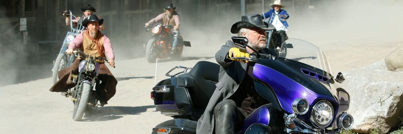 Wenige Slogans haben die europäische Customszene so geprägt wie „Bolt On and Ride" von Custom Chrome Europe, deren Programm seit nunmehr zehn Jahren für aufregende, aber auch fahrbare Custombikes zu einem erschwinglichen Preis steht.