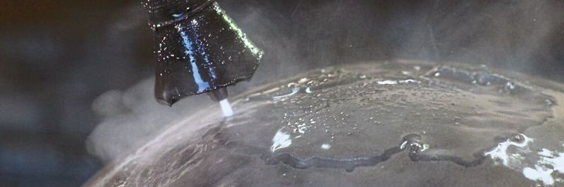 Schnell, effizient und flexibel: Schneiden mit dem Wasserstrahl.