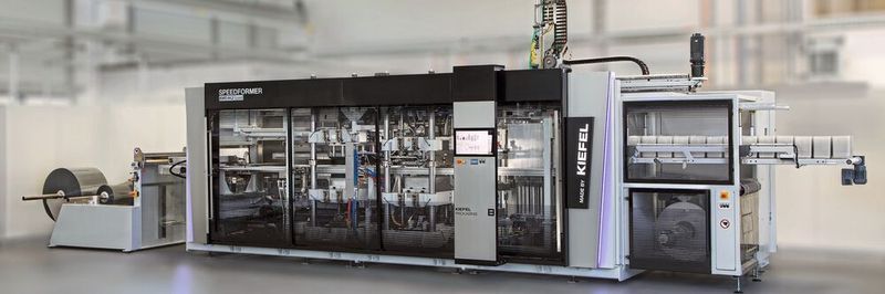 Bei einer Kiefel-Verpackungsmaschine mit der HMI/SCADA-Software Procon-Web kann die Oberfläche ohne Programmier- und Webkenntnisse konfiguriert werden.