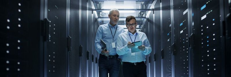 Intel® Optane™ DC Persistent Memory stellt eine völlig neue Möglichkeit dar, Daten für anspruchsvolle Workloads wie die SAP-HANA-Plattform zu verwalten.