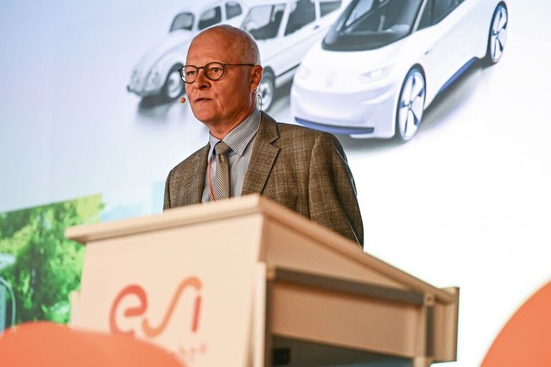 Ralph Sundermeier, Leiter der CAE-Methodenentwicklung bei Volkswagen, glaubt an eine zunehmende Verbreitung der Simulationsanwendungen in allen Ingenieurberufen.