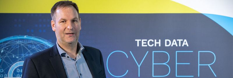 Ralf Stadler, Director Security, Mobility, IoT & Analytics DACH bei Tech Data eröffnet das Cyber Range Event im ISH am Flughafen München.