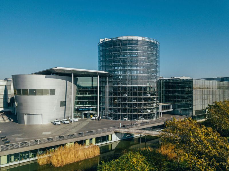 Die Gläserene Manufaktur in Dresden.