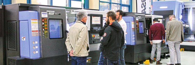 Die Reimmann AG ist Partner für Verkauf und Service von Werkzeugmaschinen, unter anderem auch die Schweizer Vertretung von Doosan-Maschinen.