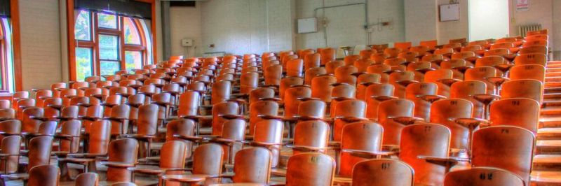 Im Hörsaal der Universitätsmedizin Mainz können sich am 5. Dezember Teilnehmer des Anwenderforums über die erfolgreiche Umsetzung der Medical Device Regulation in der Praxis informieren.