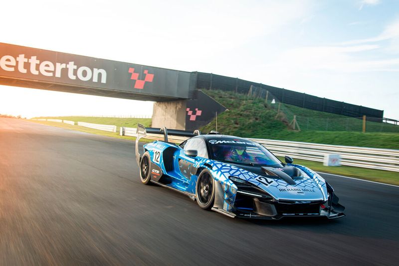 McLaren bietet den Senna auch als GTR an.