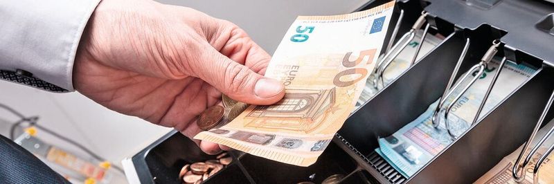 Beim Einkauf Geld sparen – auch wenn es um Software geht