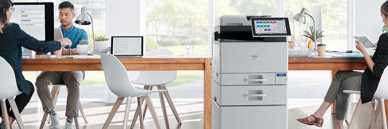Mit den Farb-MFPs der IM-C300- und C400-Serie bringt Ricoh die Always Current Technology nun auch in A4-Geräten.
