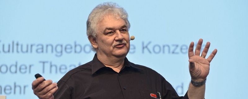 Hermann Schenk, GTÜ: „Wie kann ich mit Oldtimern Business machen? Emotionen wecken bei den Best Agern!“