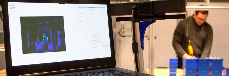Mit von der „WorkCam“-Software automatisch vorgeschlagenen Handlungsempfehlungen können Unternehmen die Ergonomie am Arbeitsplatz verbessern.