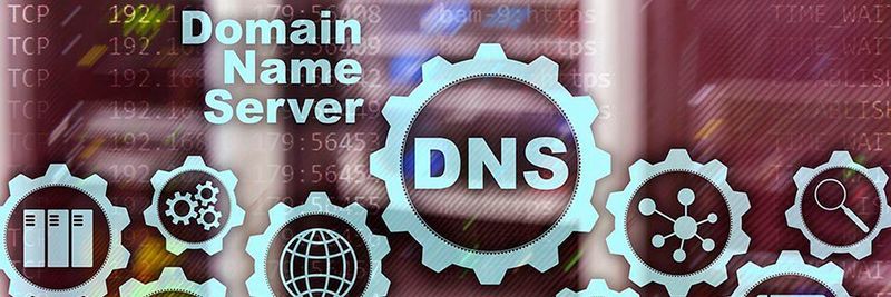 DNS hat eine große Schwäche: Standardmäßig werden sämtliche Anfragen und Antworten im Klartext übertragen.