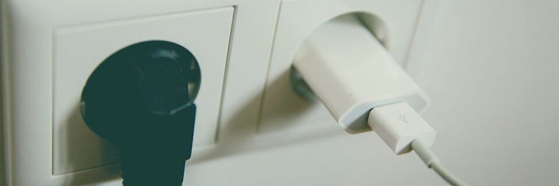 IT-Umgebungen und -Zubehör sowie Internet und webbasierte Anwendungen gehören zu den größten Energieverbrauchern unserer Zeit.