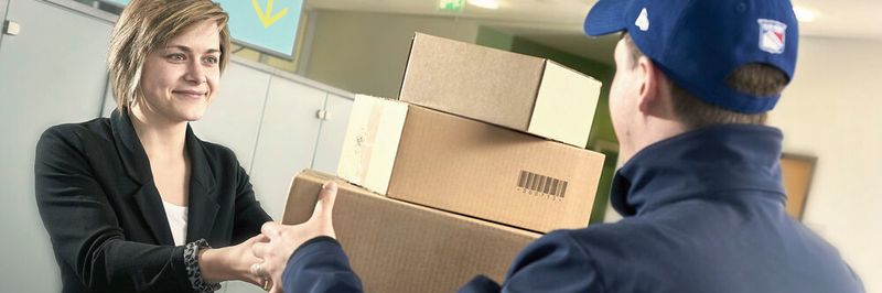 Jetzt „schwarz auf weiß“: Der Empfang von Privatpaketen am Arbeitsplatz ist steuerfrei.