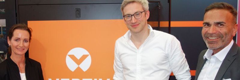 Katja Neumann mit ihren Kollegen Joachim Fischer und Ismayil Basusta.